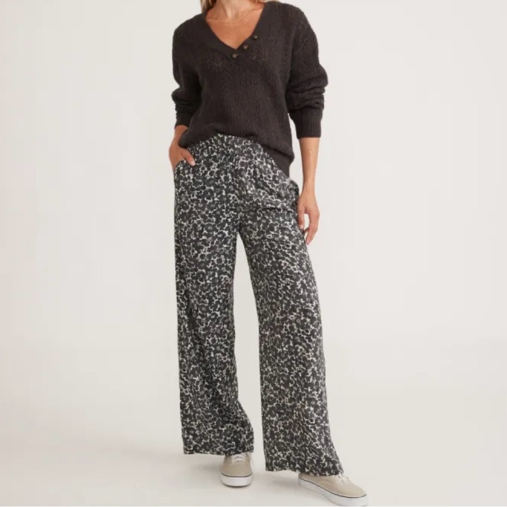 Marine Layer Black and White Patterned Pants